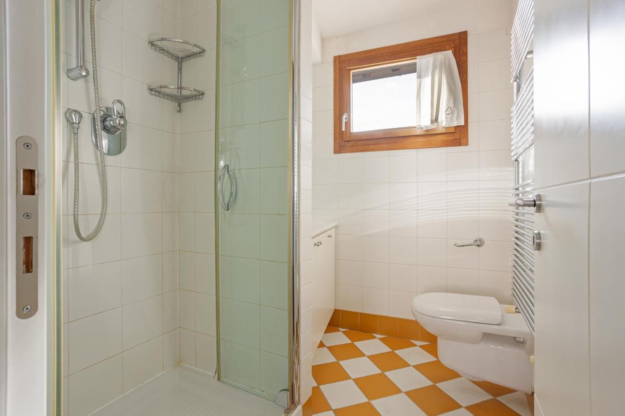 Rialto Canal View Apartment Venice Exterior photo